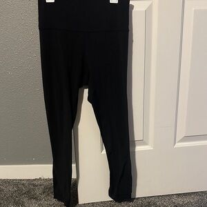 Lululemon Black High-Waisted Cropped Leggings